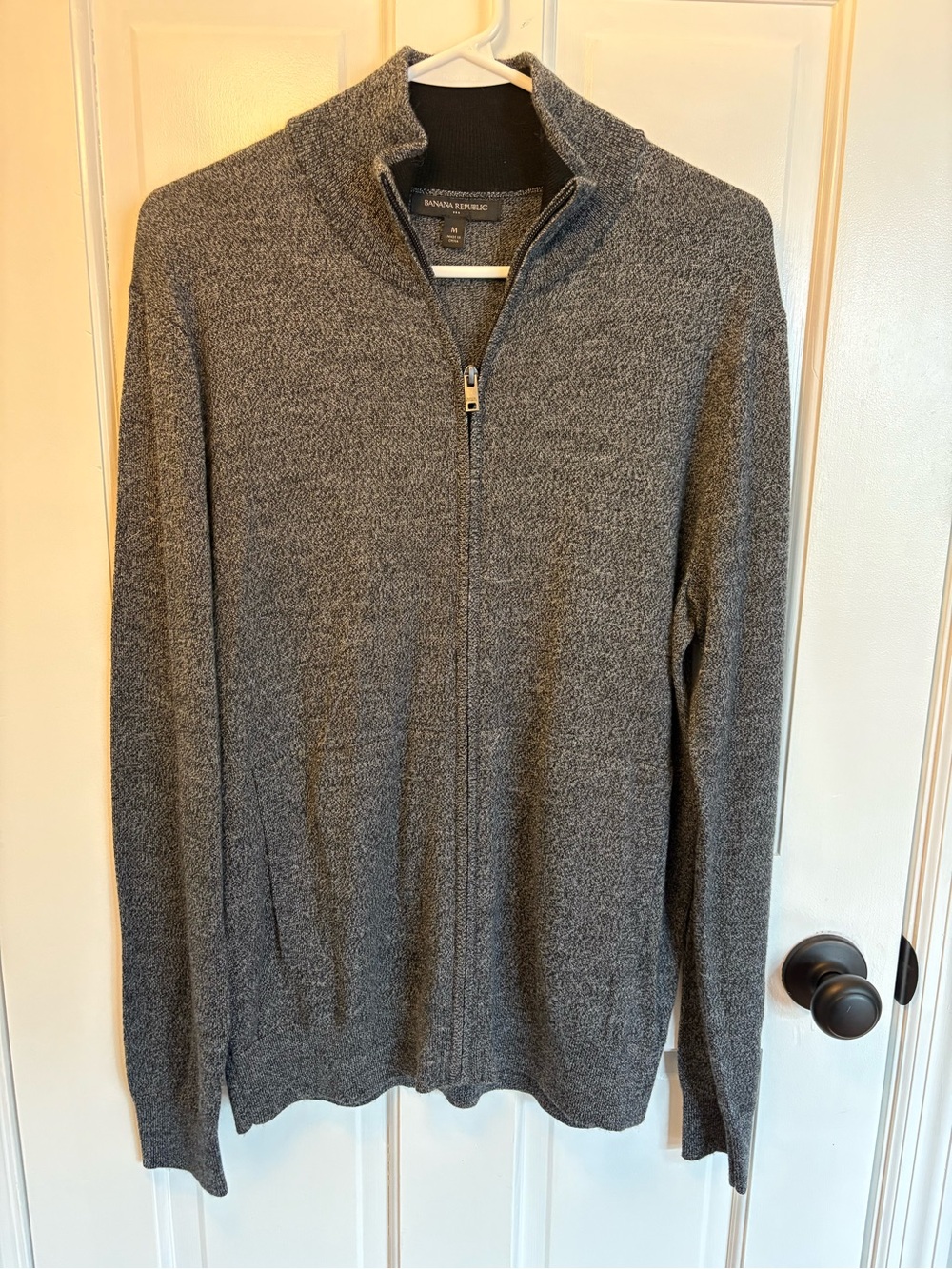 Banana Republic Men's Heather Charcoal Full-Zip Sweater